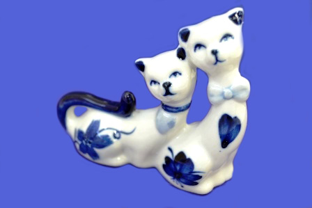Фигурка "Кошки" (9,5*8,5*3 см) (55873) (фарфор)      1/200шт.