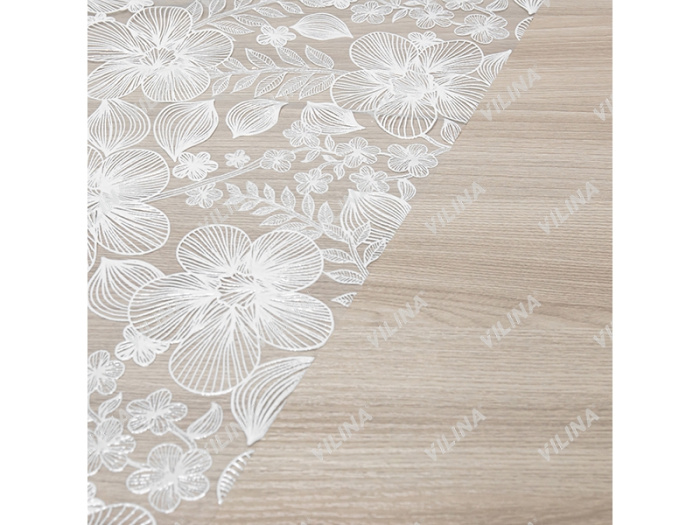 Клеёнка ПВХ "Муза" (020-white) (132см*22м) Бегония