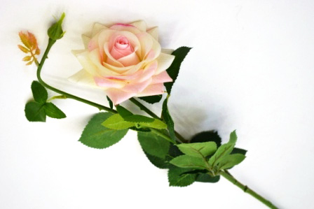 Цветок "Роза" 9115-20 (белая) Р-20                  1/360шт.